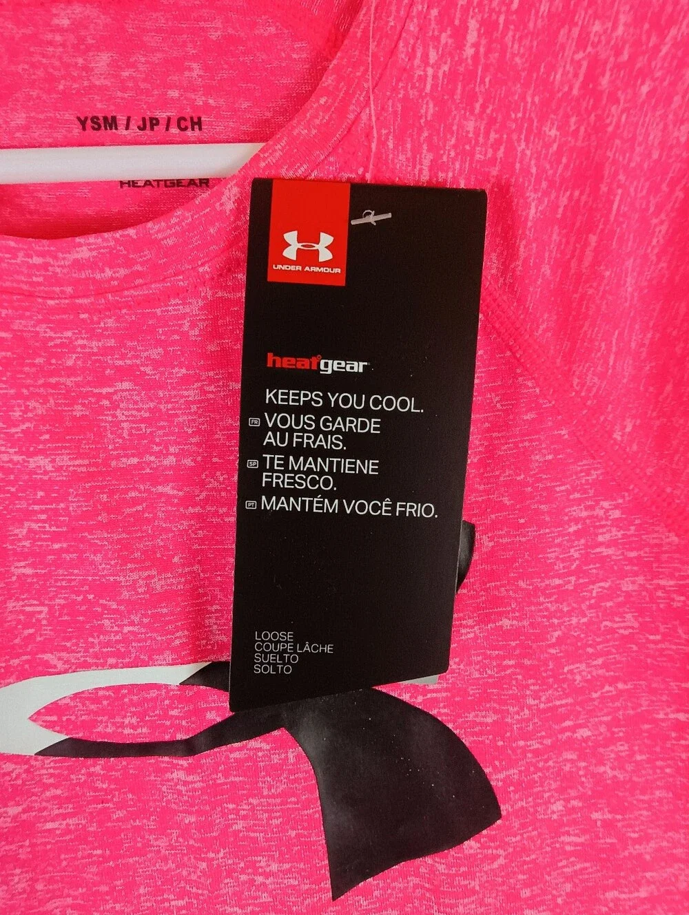 NWT Gilrls Heat Gear Under Armour Pink T-Shirt Size Youth Small